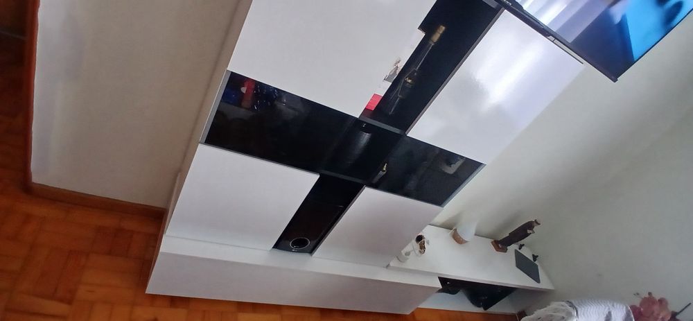 Movel de sala branco