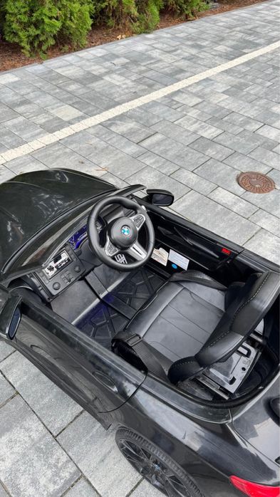 Samochód na akumulator dla dzieci BMW M5 Drift