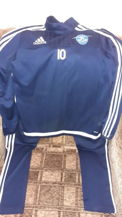 Спортивний костюм Adidas