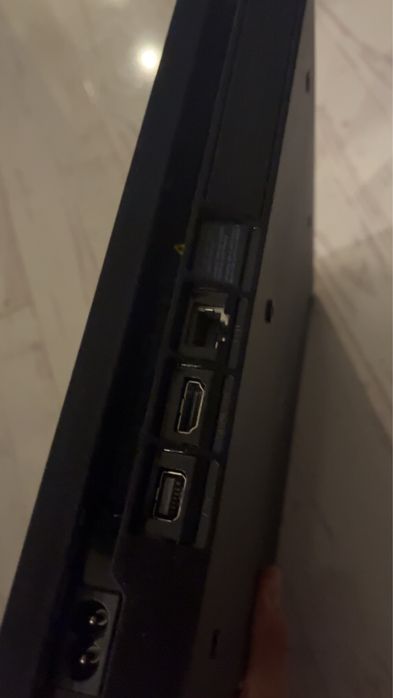 Konsola Playstation 4