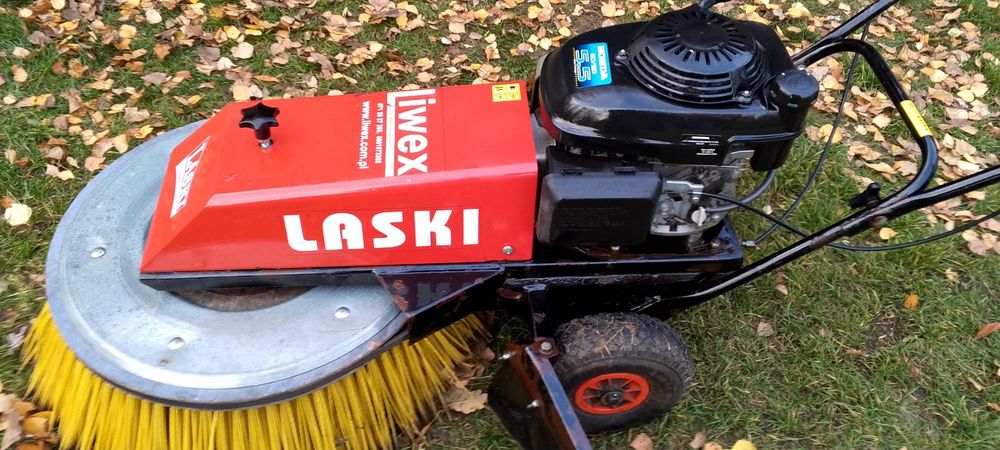 Zamiatarka Liwex Laski Honda