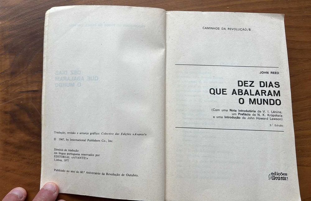 Dez Dias que Abalaram o Mundo - John Reed