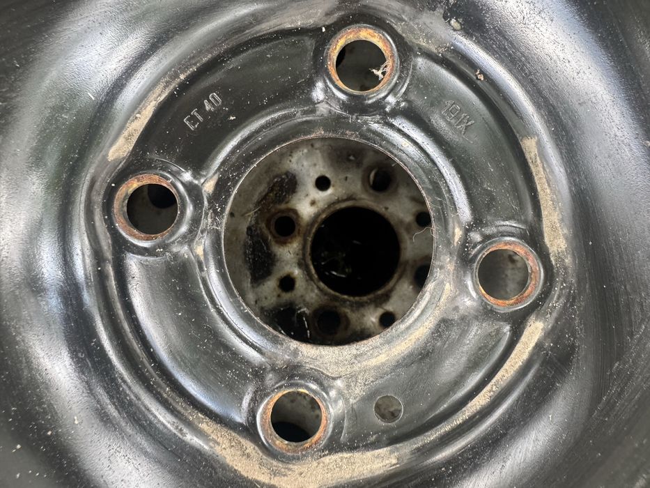 Металевий Диски r 15 4x100 Еt40