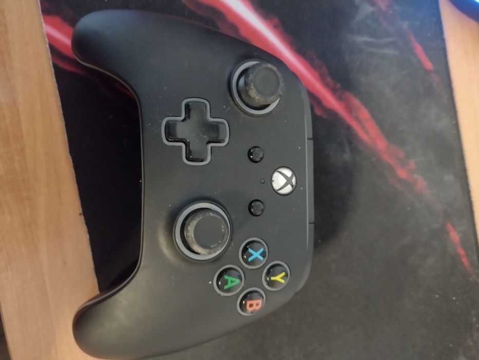 Sprzedam kontroler do Xboxa lub pc