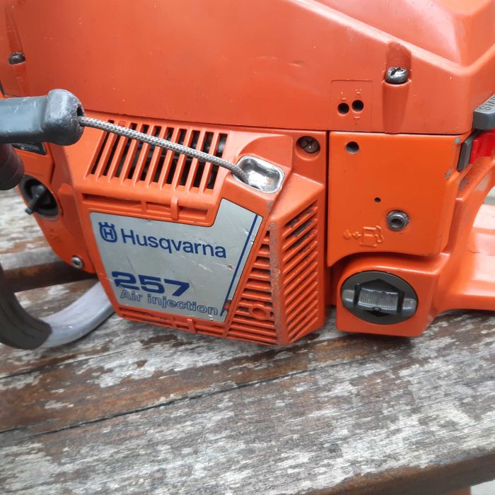 Pilarka Piła spalinowa Husqvarna 254 257 idealny stan gwarancja przegladzie