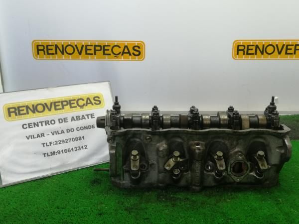 Colaça / cabeça do motor VOLKSWAGEN Passat (3B2)