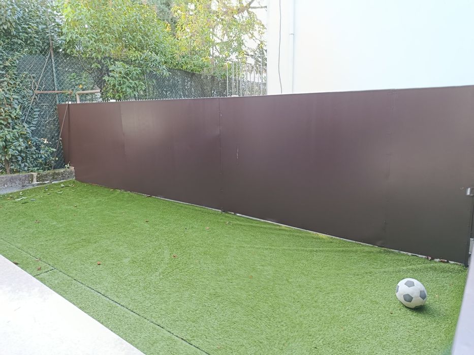 T1 com avançado relvado Palheiros 7 min Universidade/Castelo