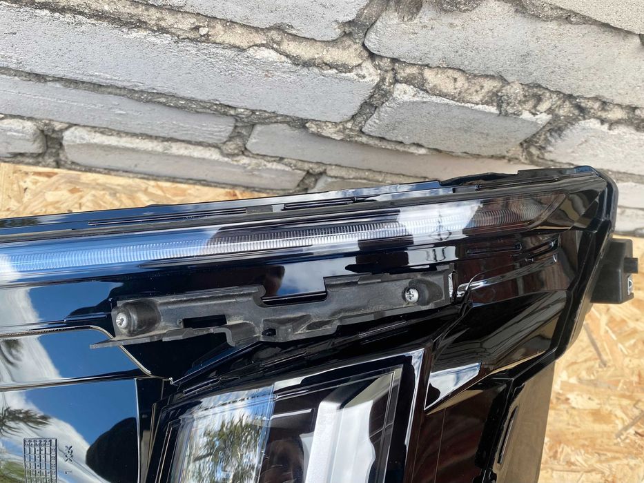 Фари Cadillac Lyriq Комплект