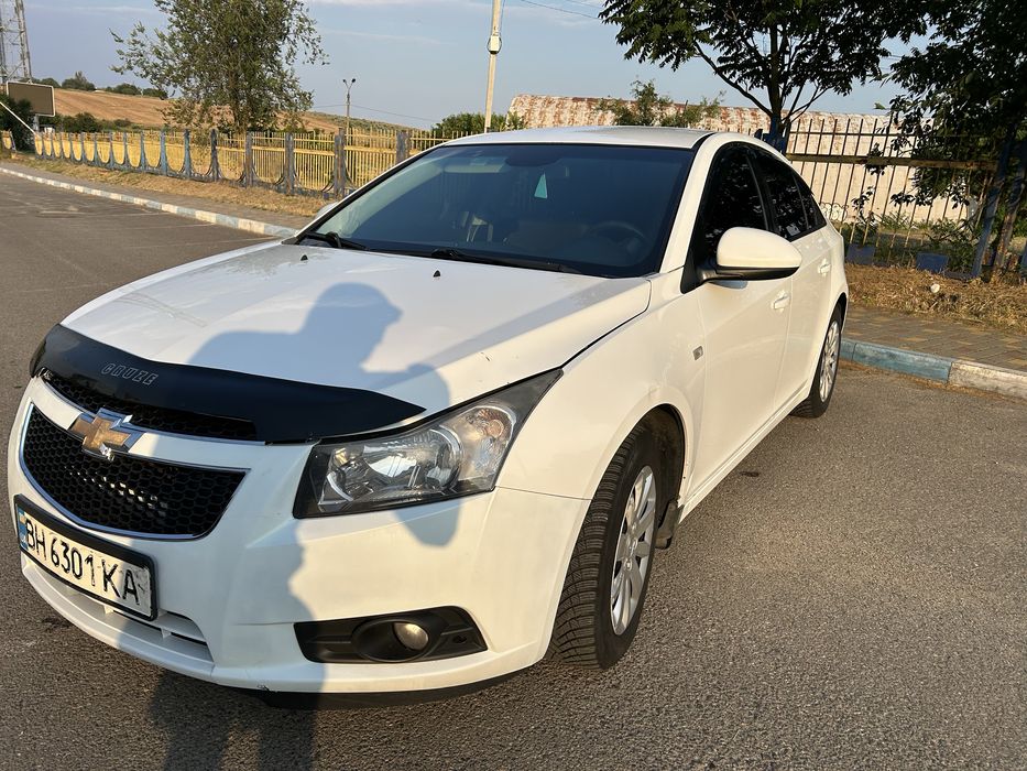 Продам Chevrolet Cruze