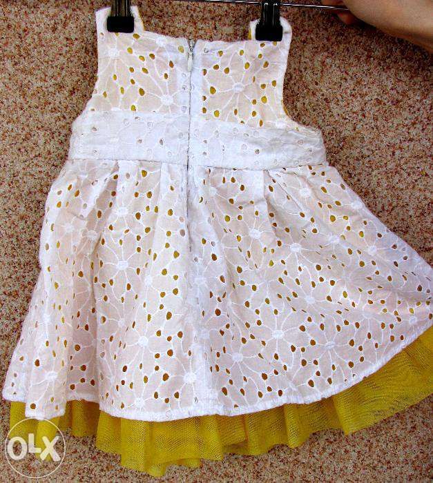 Платье нарядное на 6-9 месяцев PLACE