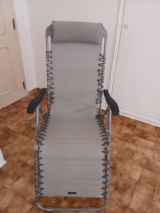 Cadeira-Espreguiçadeira / Lounge Chair