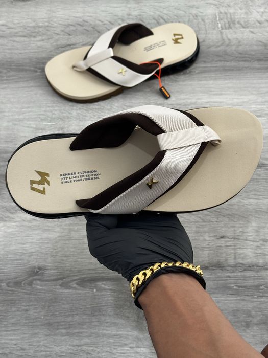 Chinelo tamanho 41 e 42