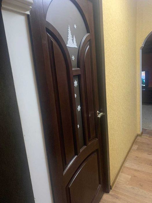 Продам двери из ясеня