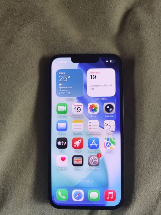 Продам iPhone 13 128GB Midnight