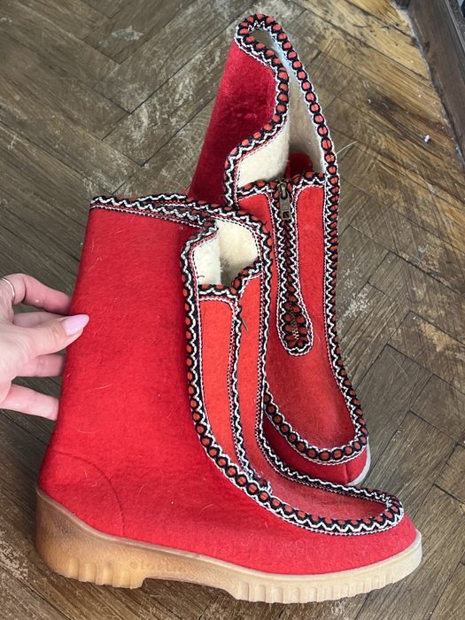 Валянки шерстяні elastro wuschki дизайнерські з вишивкою