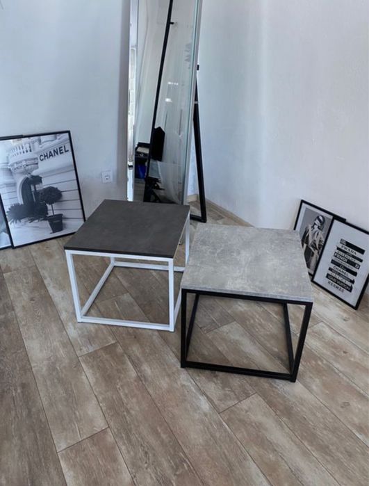 Столик журнальний для вітальні