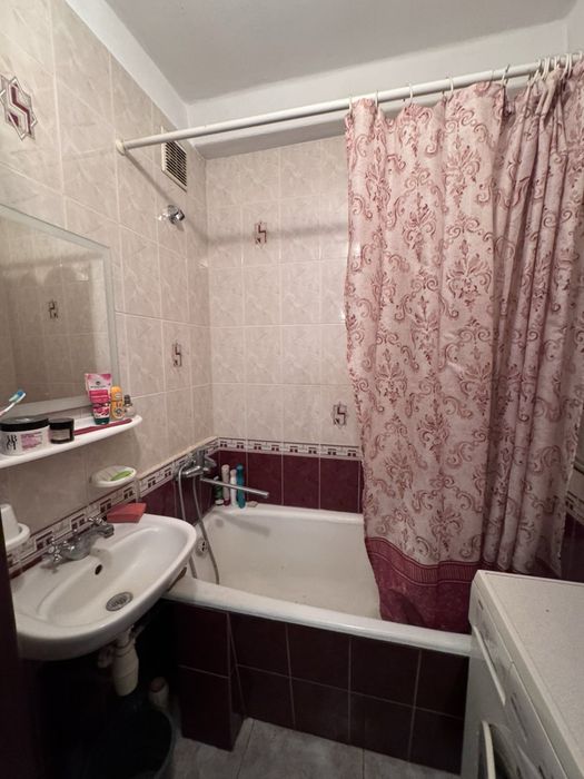 Продаётся 2 ком.кв.ул. Запорожская в Александровском районе!