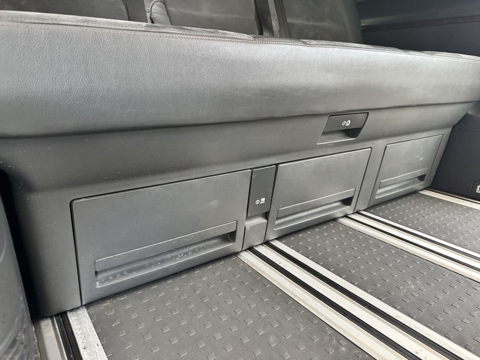 Volkswagen Multivan 2015