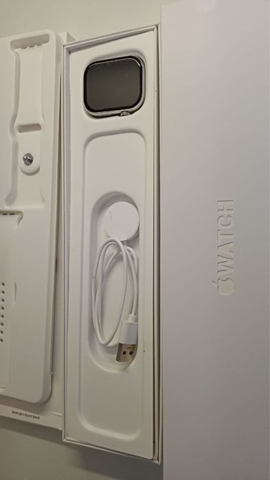 Годиник    Watch