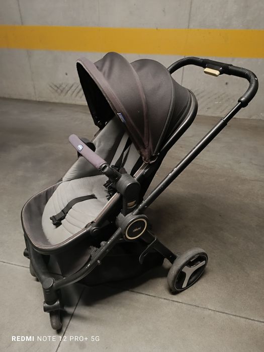 Cadeira de bebê com baby cock