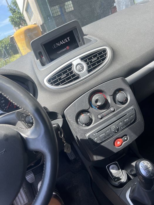 Renault clio do ano 2009