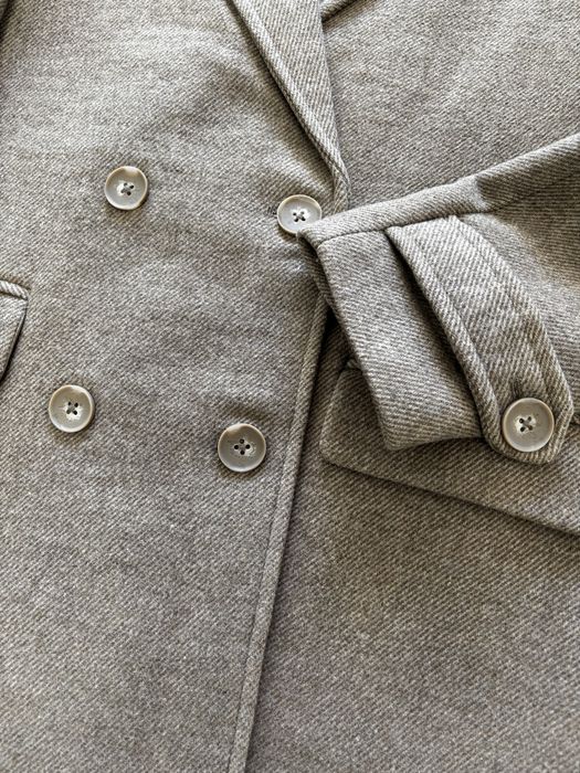 Пальто жіноче демісезонне