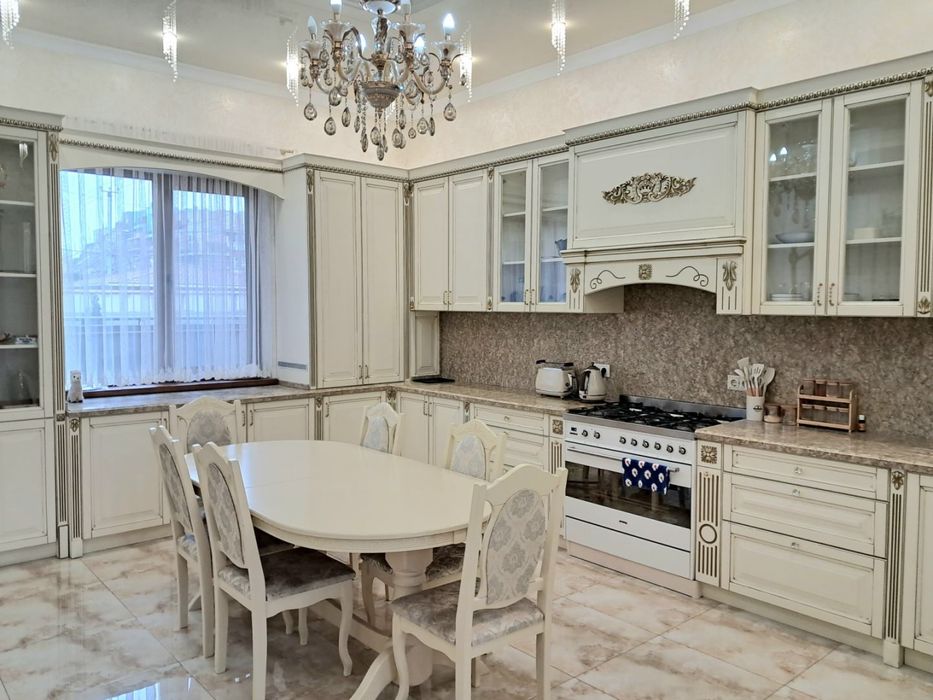 Современный дом на Чубаевке