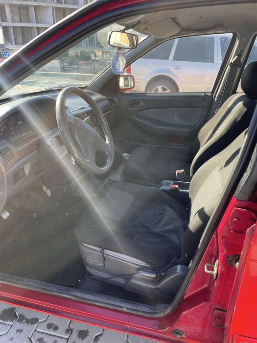 Kia sephia 1994року