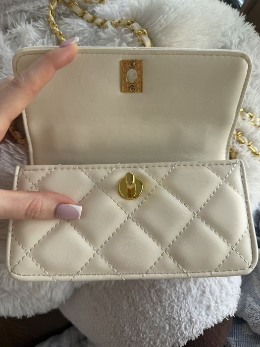 Міні-сумочка в стилі Chanel, стан нової