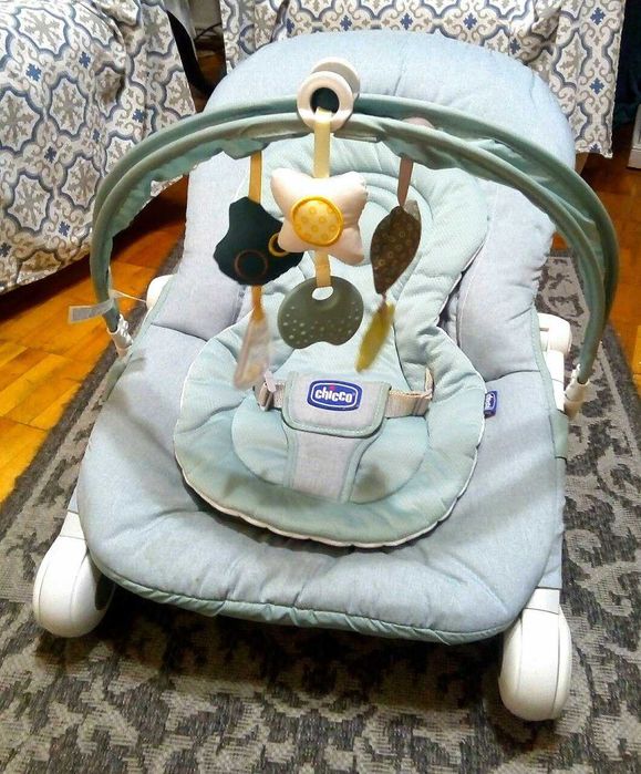 Кресло качалка Chicco Hoopla