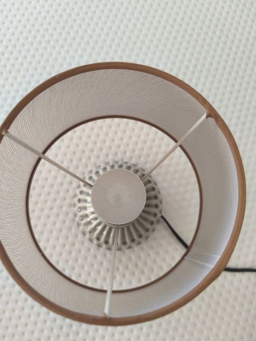 Candeeiro de mesa cabeceira