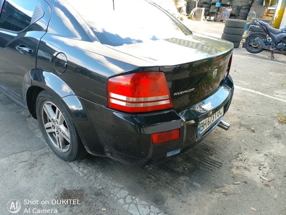 Продам машину Додж Авенджер 2.4газ.бенз