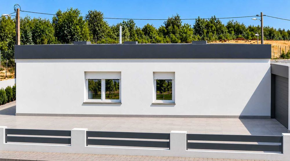Moradia T4 - Térrea 140m2 - Palmela NOVA - a terminar com garagem, Pé Direito 3,40m 3wc
