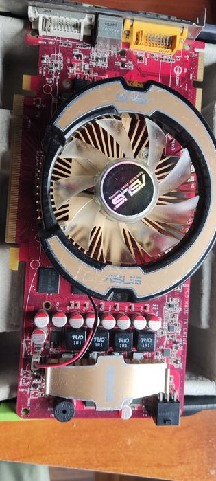 2X Placas MSI GeForce N730K-2GD3/LPV & ATI Radeon HD 4850 (Avariadas)