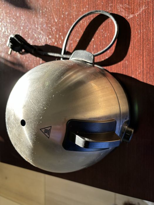 Jajowar. Maszynka do gotowania jaj Tschiibo