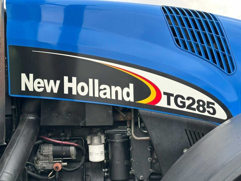 New Holland TG 285