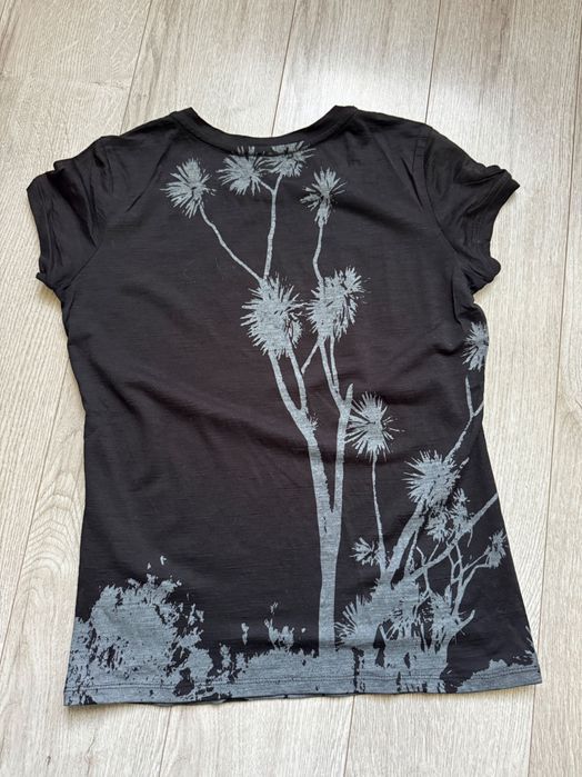 Icebreaker чорна футболка з шерсті мериноса