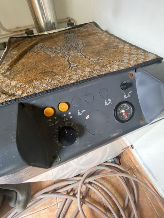 Caldeira a gasoleo com cisterna