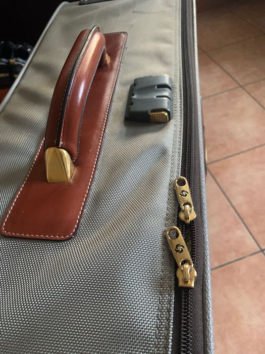 Валіза Samsonite