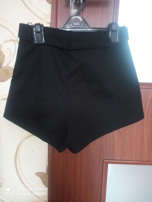 Spodenki czarne Zara 36