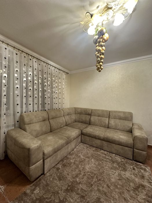 диван, ліжко, кутовий