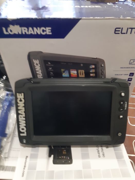 Эхолот Lowrance Elite 7Ti (с картой глубин).