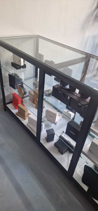 Vitrine / Balcão de loja