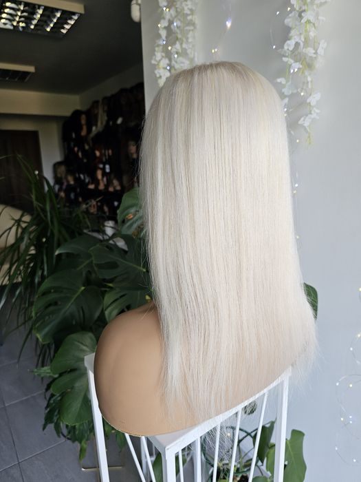 Topper tupet z włosów naturalnych platynowy blond 50 cm Pola treska