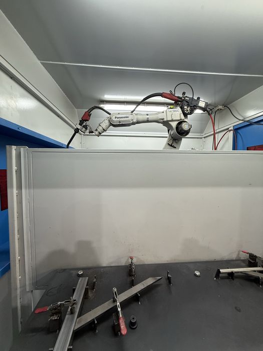 Robot soldadura paka panasonic