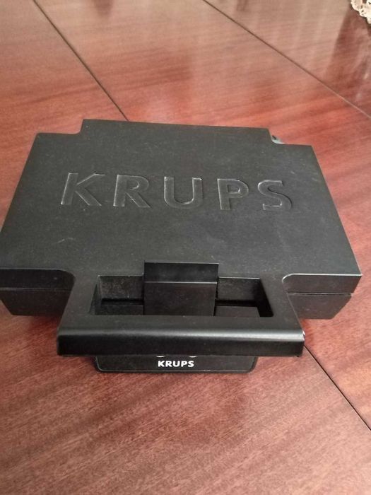 Sanduicheira para Tostas KRUPS. Potente e ergonómica. BARATÍSSIMA!