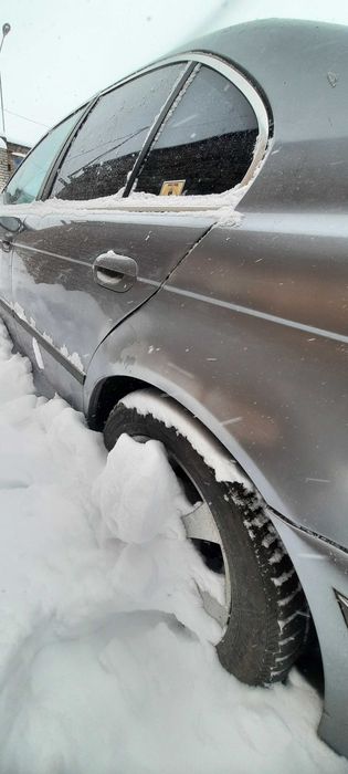 BMW e39 2,8 бензин