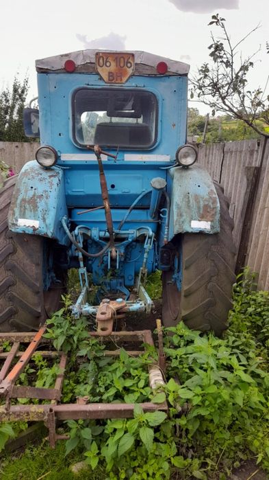 Продам трактор т 40.