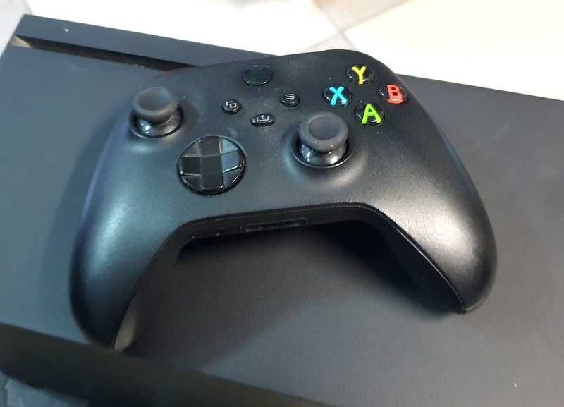 Konsola xbox series X komplet OKAZJA OD Osobisty