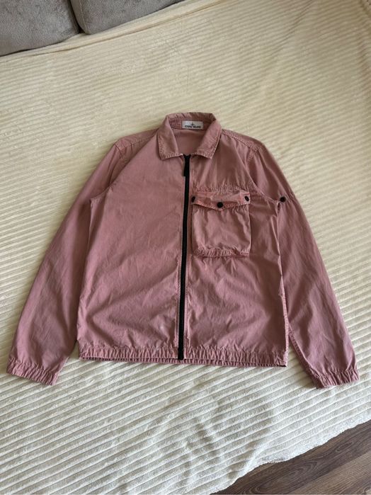 Легка куртка stone island